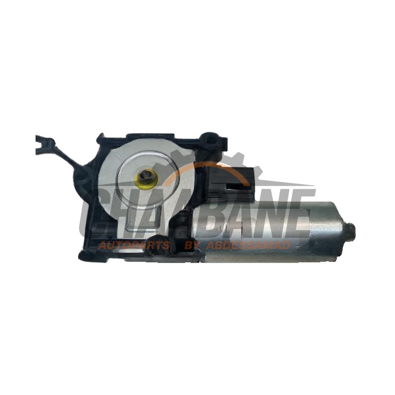 Moteur toit ouvrant NRAL0090 Mercedes V (447.8) 2.1 250 BlueTEC, 250 d 16V 4-Matic