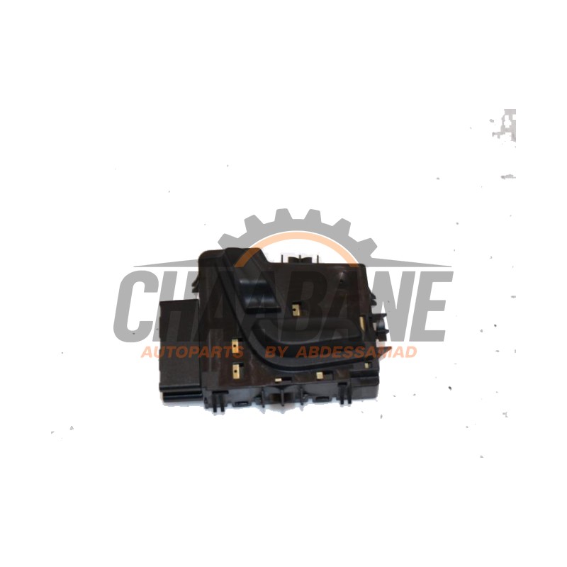 Commutateur reglage siege A2059052802 Mercedes E (W213) E-220d 2.0 Turbo 16V