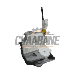 Serrure avant droite 8X1837016C Audi A3 Sportback (8VA/8VF) 1.6 TDI Ultra 16V 2012 / 2020