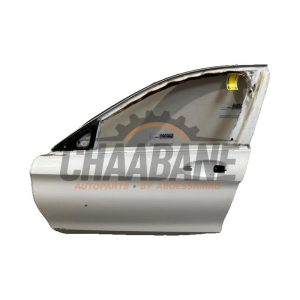 Porte avant gauche A1567200105 Mercedes GLA (156.9) 2.2 200 CDI, d 16V