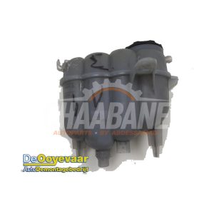 Reservoir dexpansion 8W0121405G Audi A4 Avant (B9) 2.0 TDI 16V 2015
