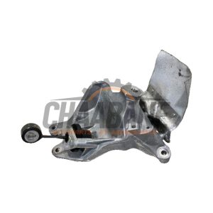Support moteur 4M0199308BM Audi A4 2024