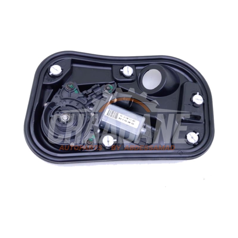 Moteur fermeture auxiliaire portiere avant droite 4G0837004A Audi RS 6 Avant (C7) 4.0 V8 TFSI Performance 32V 2013 / 2018