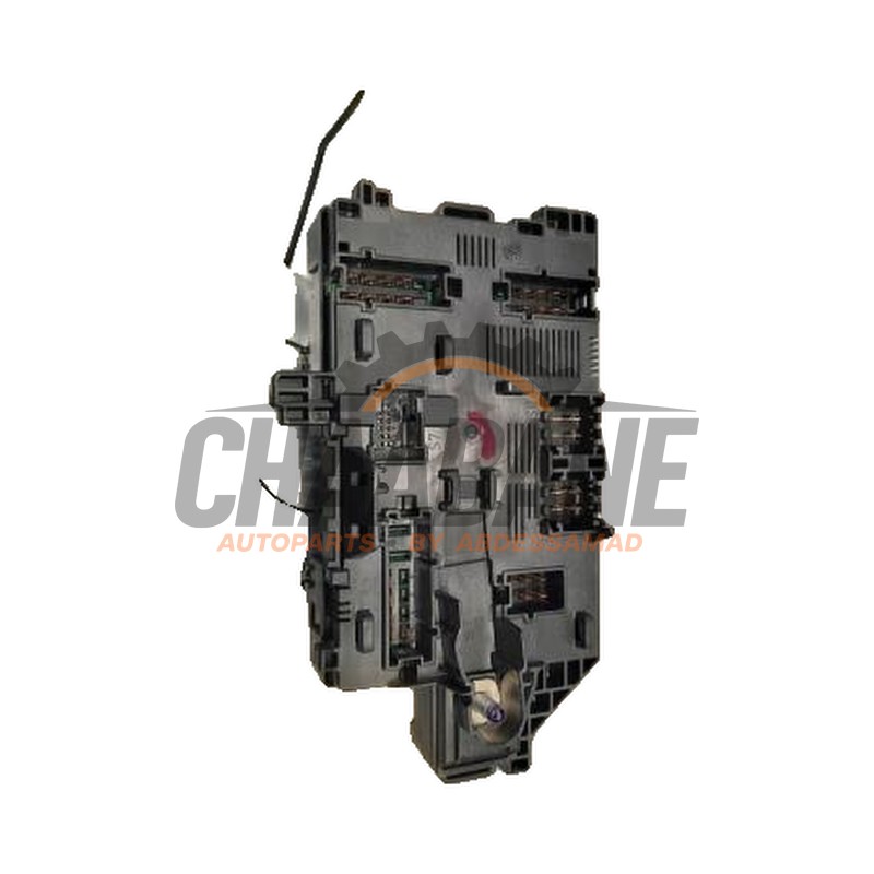 Boite a fusibles A1679067303 Mercedes GLE (V167) 350de 2.0 Turbo 16V 4-Matic