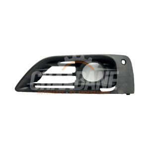 Plaque de protection feu antibrouillard droit 51117328682 BMW 2 serie Active Tourer (F45) 218i 1.5 TwinPower Turbo 12V 2013 / 2021