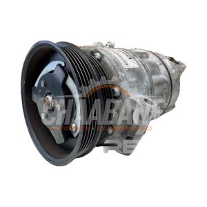 Compresseur de clim 1K0820808G Audi RS 3 Sportback (8VA/8VF) 2.5 TFSI 20V Quattro Performance 2015 / 2020