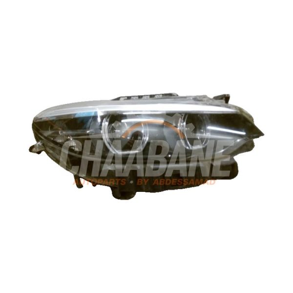 Phare droit 63118738682 BMW 2 serie (F22) 218i 1.5 TwinPower Turbo 12V 2013 / 2021