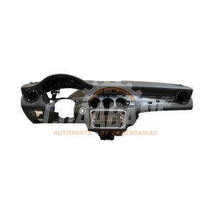 Tableau de bord A1176800087 Mercedes CLA (117.3) 1.6 CLA-180 16V