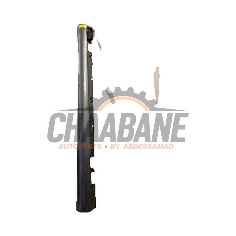 Jupe droite A2136980600 Mercedes E (W213) E-220d 2.0 Turbo 16V