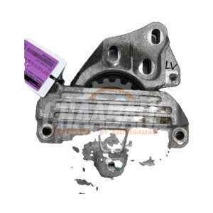 Support moteur A2472403200 Mercedes A-Klasse AMG (177.1) 2.0 A-35 AMG Turbo 16V 4Matic