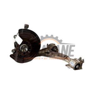 Fusee avant gauche A2463320100 Mercedes GLA (156.9) 1.6 180 16V