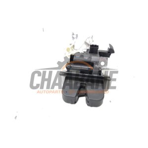 Serrure de coffre 8W9827505C Audi SQ2 (GAB/GAG) 2.0 TFSI 16V 2018