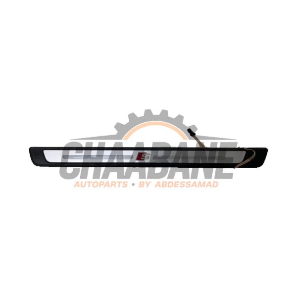 Marche-pied (list de couverture) gauche 8V4947417 Audi Q2 (GAB/GAG) 1.6 30 TDI 16V 2016