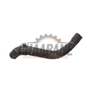 Tuyau radiateur A2465010182 Mercedes GLA (156.9) 1.6 180 16V