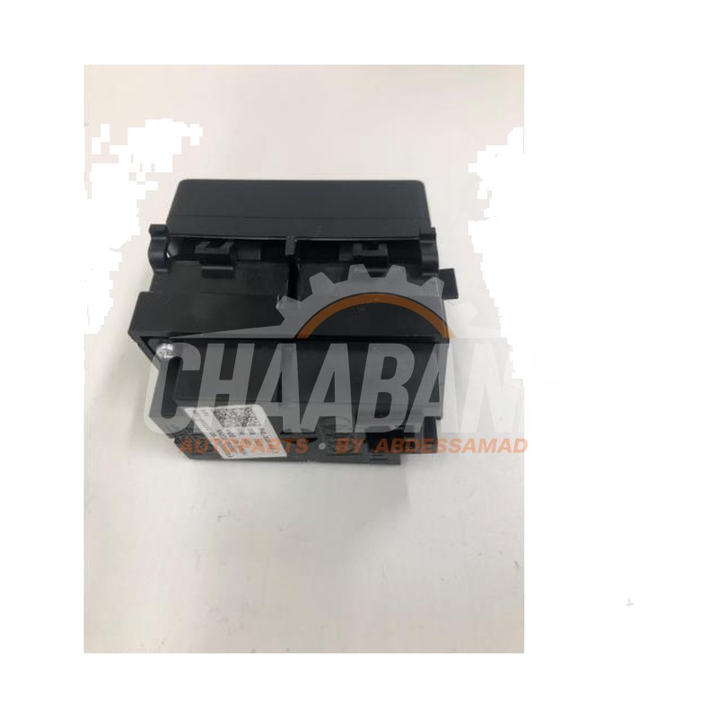Panneau de commandes navigation 8W1919616C Audi A4 Avant (B9) 2.0 35 TFSI Mild Hybrid 16V 2015