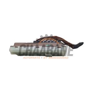 Distributeur de courant A0009820012 Mercedes A (W176) 1.6 A-180 16V