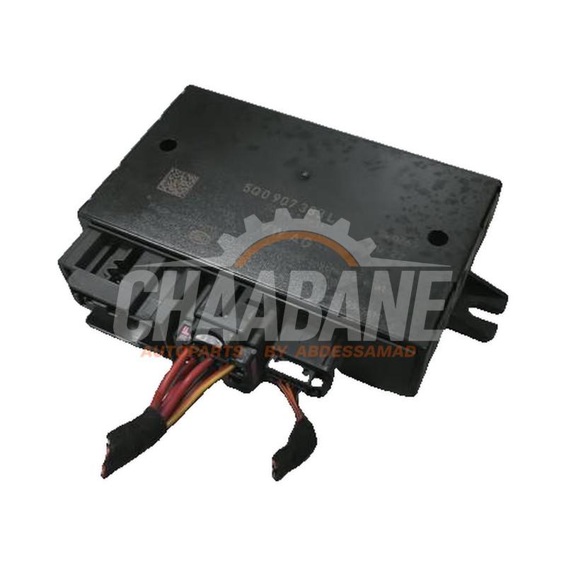 Module crochet de traction 5Q0907383L Volkswagen Polo 2017