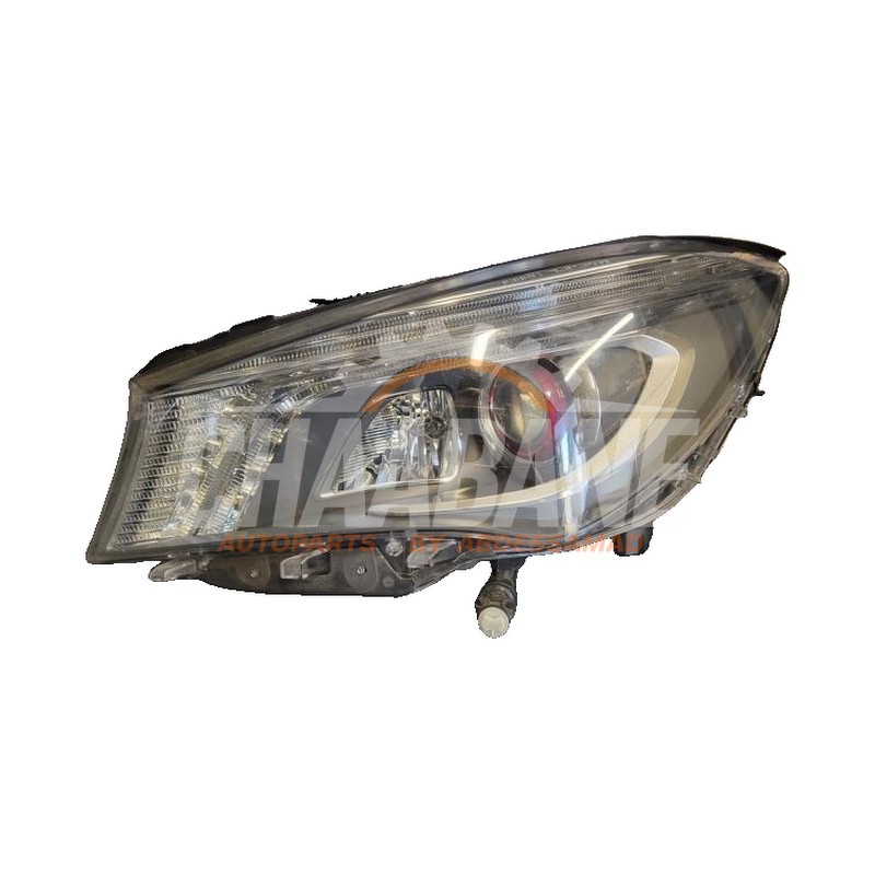 Phare gauche A1179066900 Mercedes CLA (117.3) 2.0 CLA-250 Turbo 16V 4-Matic
