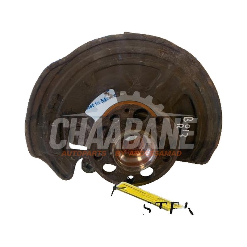 Fusee avant droit A2463320200 Mercedes A (W176) 1.5 A-160 CDI, A-160d 16V