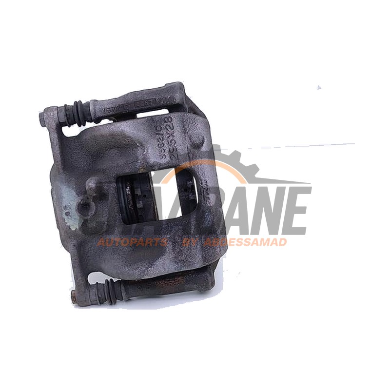 Etrier de frein avant gauche A0004216781 Mercedes A (W176) 2.2 A-200 CDI, A-200d 16V