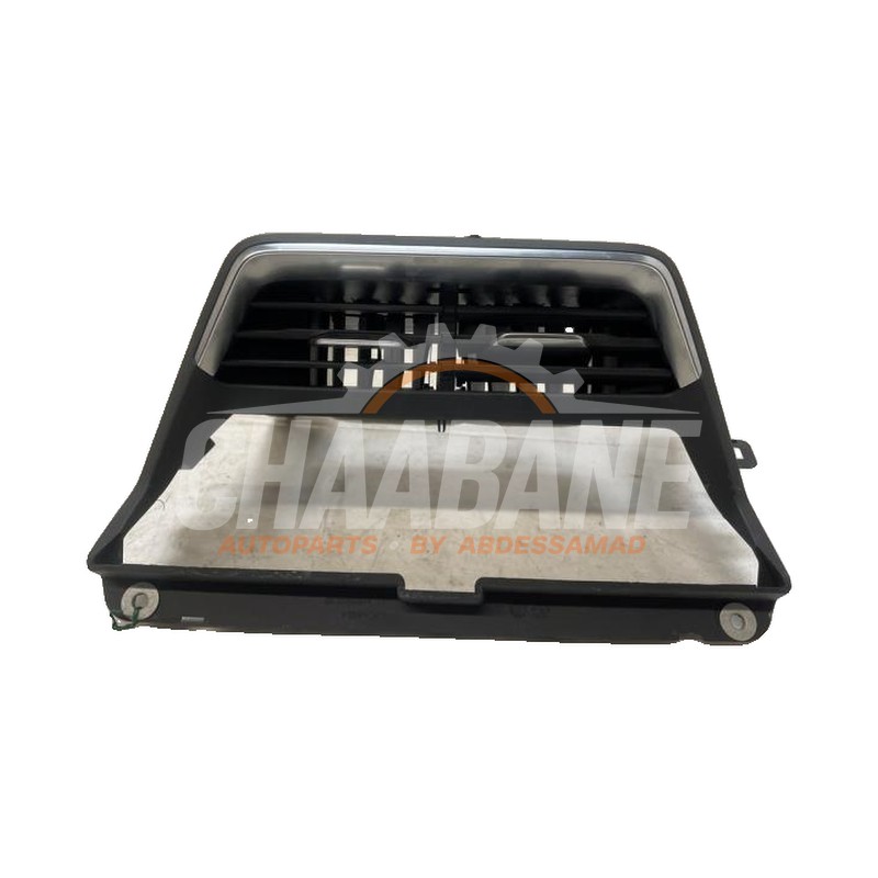 Grille aeration tableau de bord 4J3819203 Audi e-tron GT (F83) Competition 93 kWh 2020
