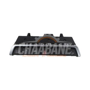 Bouton de warning 83A925301F Audi Q3 2018