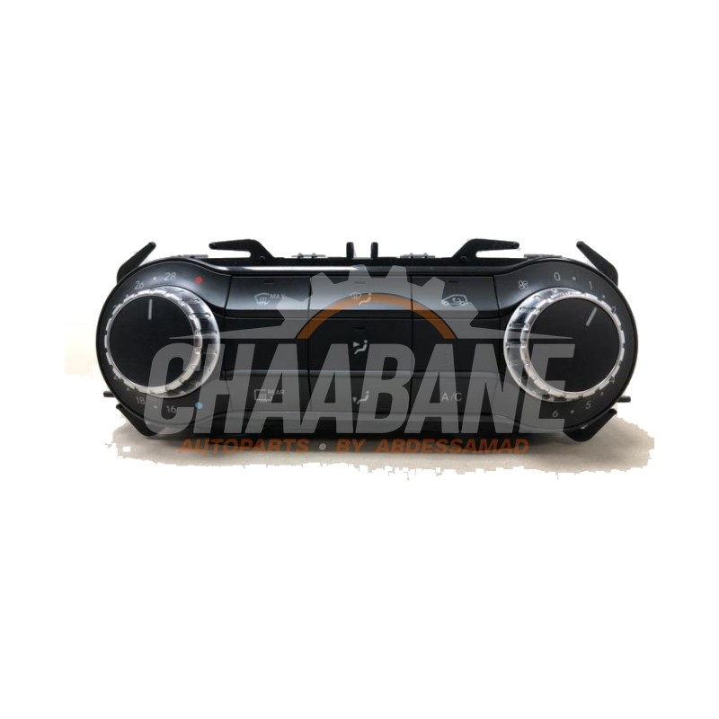 Panneau de commandes chauffage A2469008215 Mercedes CLA Shooting Brake (117.9) 2.2 CLA-200 CDI, 200 d 16V