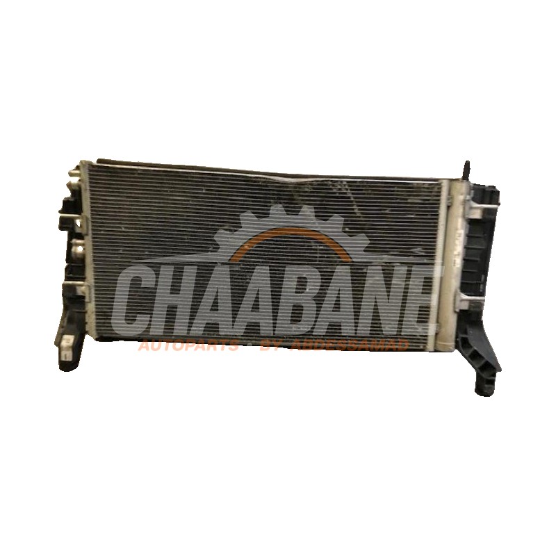Echangeur air (Intercooler) 22828110 BMW 2 serie Active Tourer (F45) 218d 2.0 TwinPower Turbo 16V 2013 / 2021