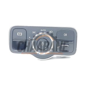 Commodo phare A2479052902 Mercedes B (W247) 2.0 B-200d