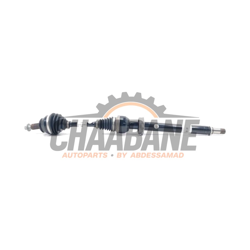 Arbre de transmission avant droit A1773304101 Mercedes GLA (H247) 1.3 200 Turbo 16V