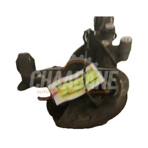 Fusee arriere droit 2460403 Mercedes CLA (117.3) 1.6 CLA-200 16V