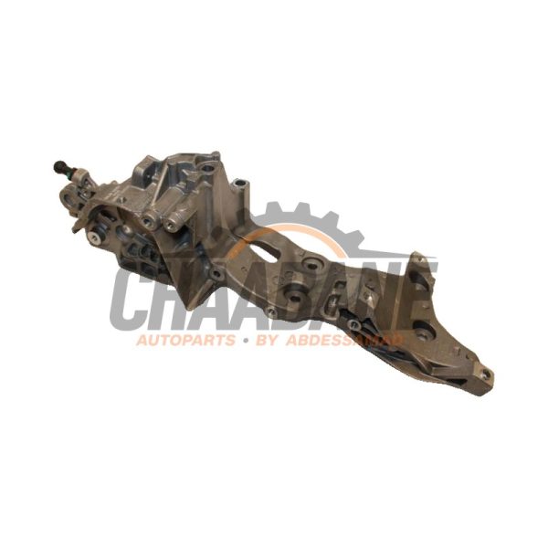 Support dynamo haut 04L903143D Skoda Superb (3V3) 1.6 TDI 2015 / 2024