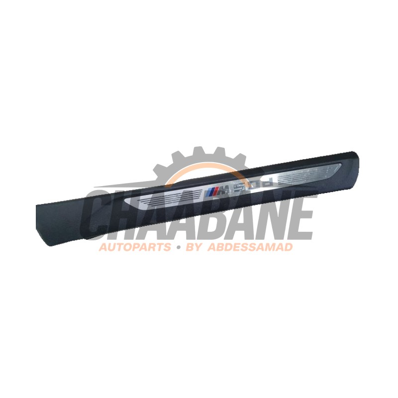 Bande decorative 51437284558 BMW X6 (F16) M50d 3.0 24V 2014 / 2019