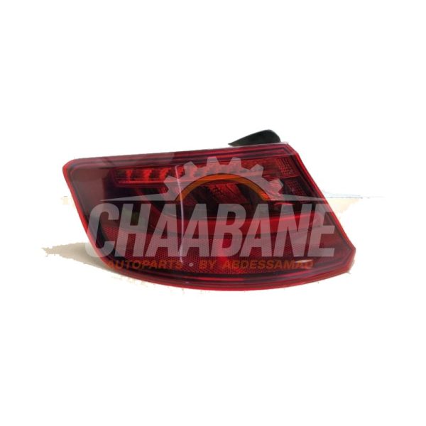 Feu arriere secondaire gauche 8V4945095D Audi RS 3 Sportback (8VA/8VF) 2.5 TFSI 20V Quattro Performance 2015 / 2020