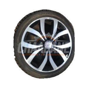 Jante + pneumatique A2464012102 Mercedes A (W176) 1.6 A-180 16V