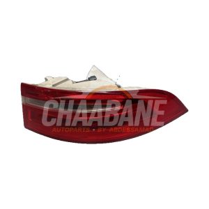 Feu arriere droit GX7313404AE Jaguar XE 2.0d 180 16V