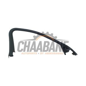Baguette de porte A2067270300 Mercedes C Estate (S206) C-300 e 2.0 Turbo