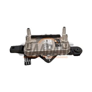 Refroidisseur de carburant GJ329N103AA Jaguar E-Pace 2.0 D 150 16V AWD