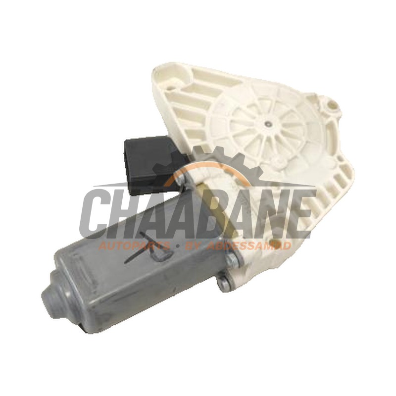 Moteur de vitre portiere A61041112 Mercedes CLA Shooting Brake (117.9) 2.2 CLA-200 CDI, 200 d 16V