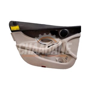 Revetement portiere haut 4portes avant gauche A2057205911 Mercedes C (W205) C-180 1.6 16V