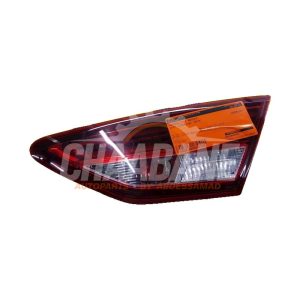 Feu arriere droit 5F0945308H Seat Leon (5FB) 1.6 TDI Ecomotive 16V 2012 / 2020