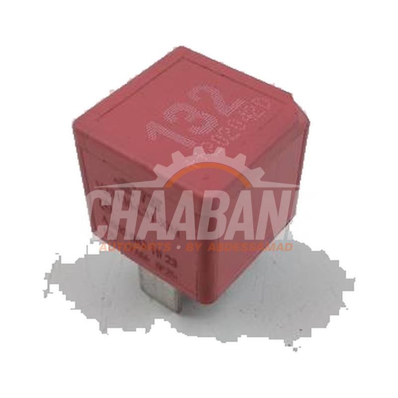 Relais A0009821923 Mercedes E (C238) E-200 EQ Boost 2.0 Turbo 16V