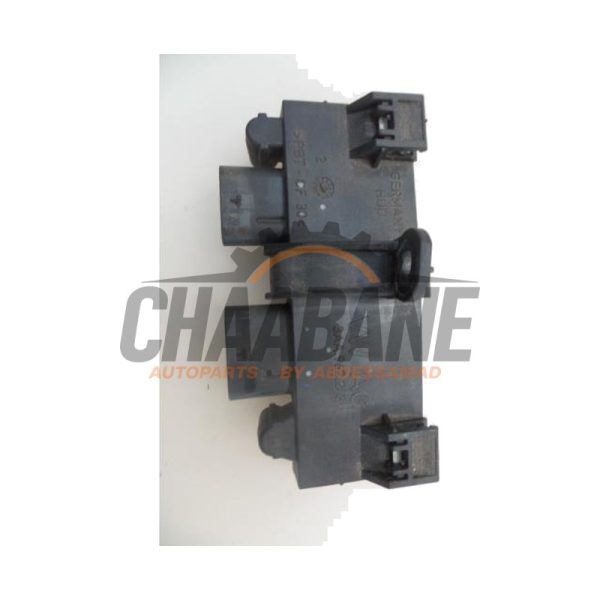 Module passage hayon 3AA962243E Skoda Superb Combi (3V5) 2.0 TDI 2015 / 2024