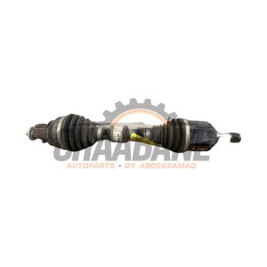 Arbre de transmission avant gauche A1773303603 Mercedes CLA Shooting Brake (118.6) 2.0 CLA-200d