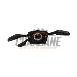 Commodo dessuie glace 4M0907129 Audi A4 Avant (B9) 1.4 TFSI 16V 2015