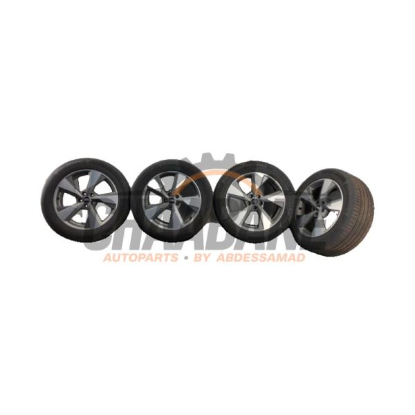 Jeu de jantes sport + pneus 80A601025AN Audi Q5 (FYB/FYG) 2.0 50 TFSI e 16V Quattro 2016