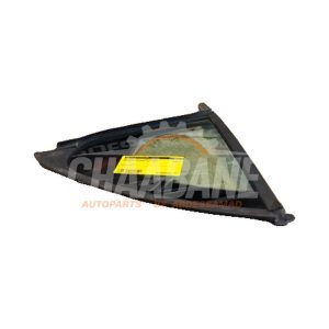 Vitre triangulaire arriere gauche A1767300118 Mercedes A (W176) 1.6 A-180 16V