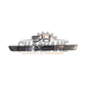 Eclairage dembarquement A2056802806 Mercedes E (C238) E-220d 2.0 Turbo 16V