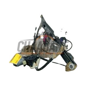 Moteur leve vitre avant gauche 0130822717 Seat Leon ST (5FF) 1.0 TSI 12V 2012 / 2020