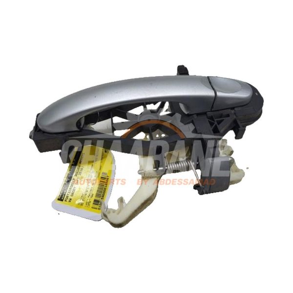 Poignee portiere 2portes droite 2K0843352 Volkswagen Caddy IV 2.0 TDI 102 2015